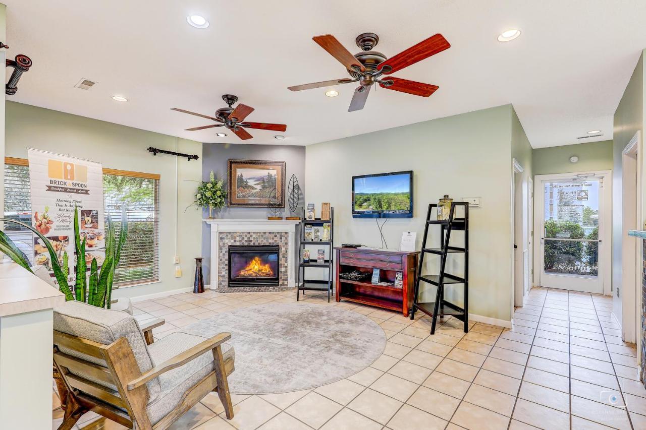 Appartamento Kickin Back Whispering Pines 343 Pigeon Forge Esterno foto